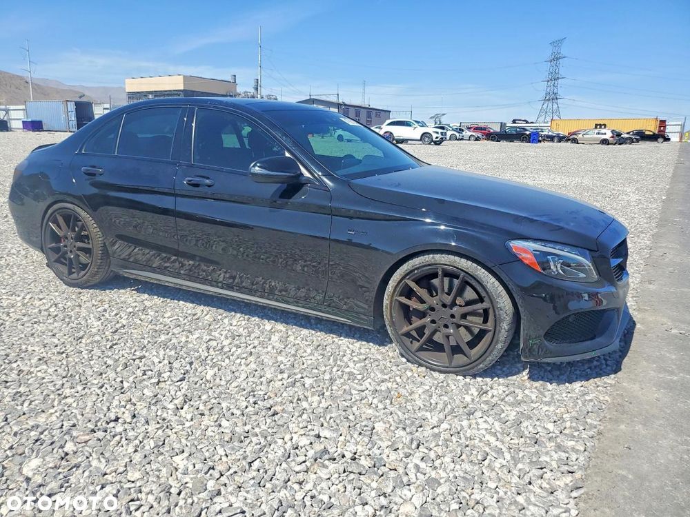 Mercedes-Benz Klasa C AMG 43 4Matic 9G-TRONIC - 4