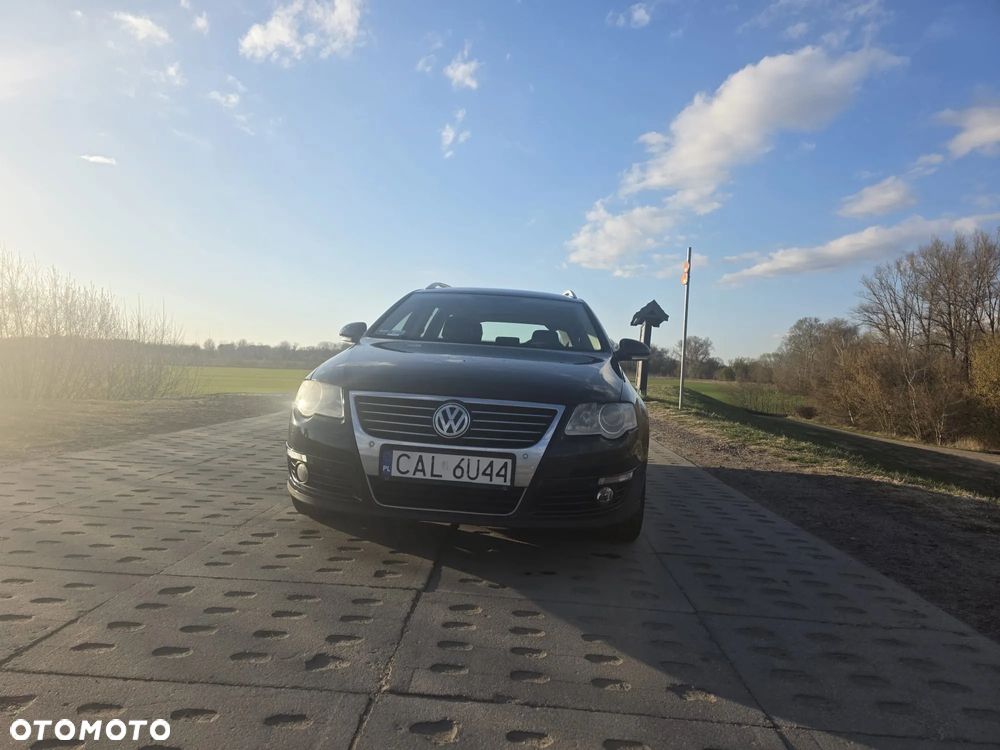 Volkswagen Passat 2.0 TDI Highline DSG - 1