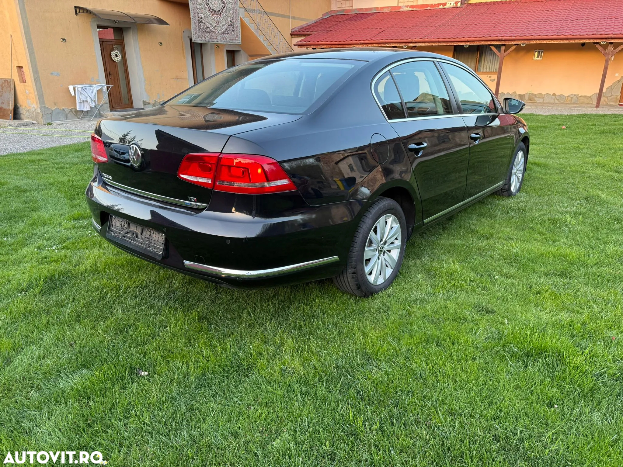 Volkswagen Passat Variant 1.6 TDI Trendline - 4