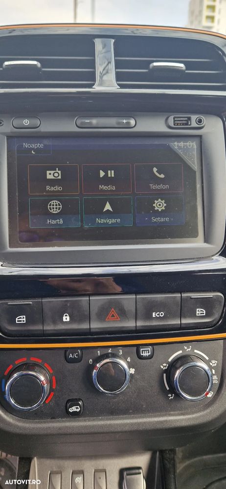 Dacia Spring Expression - 10