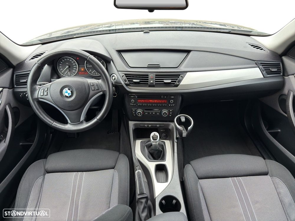 BMW X1 18 d sDrive - 8