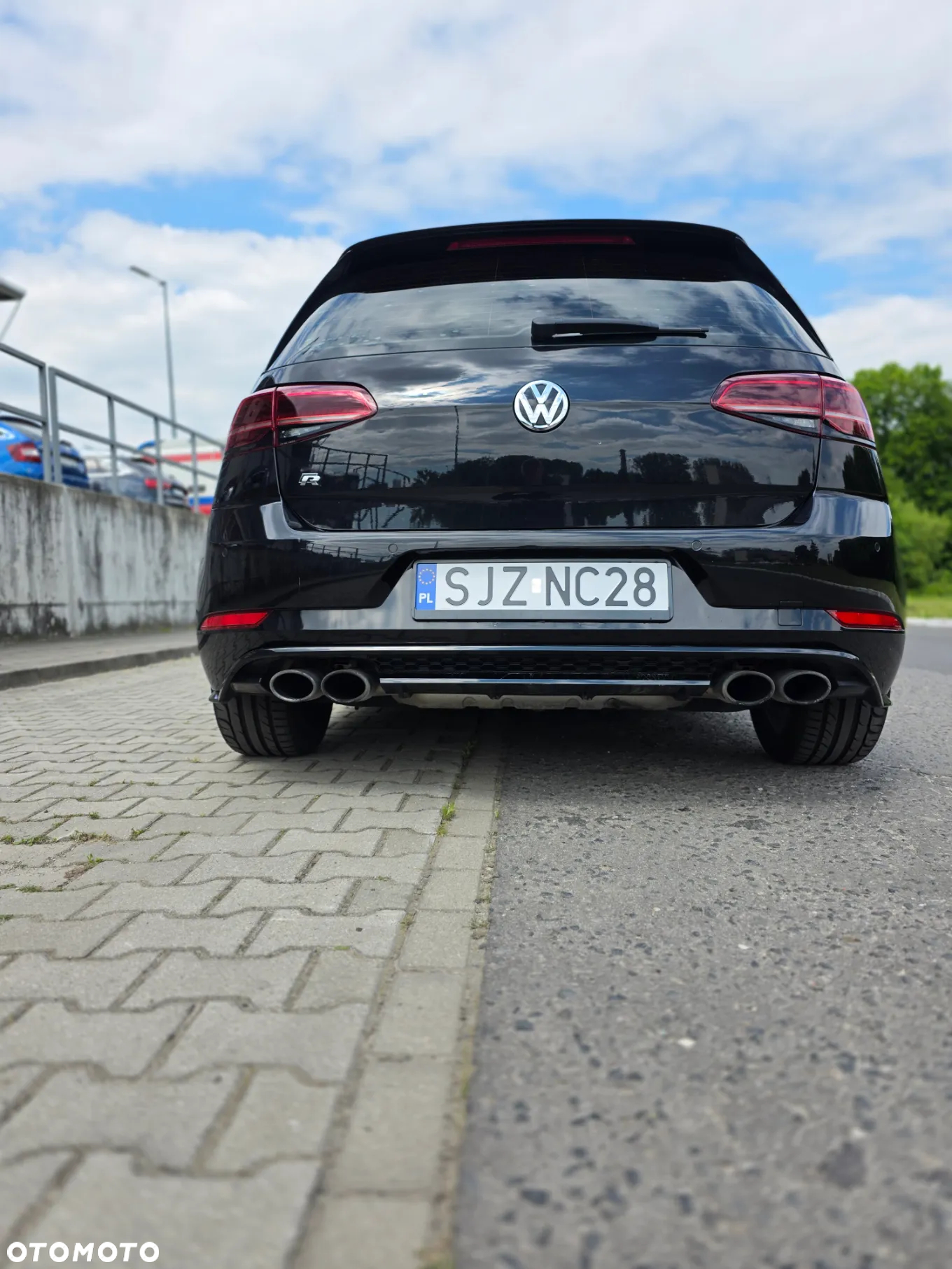 Volkswagen Golf R 4Motion BlueMotion Technology DSG - 13