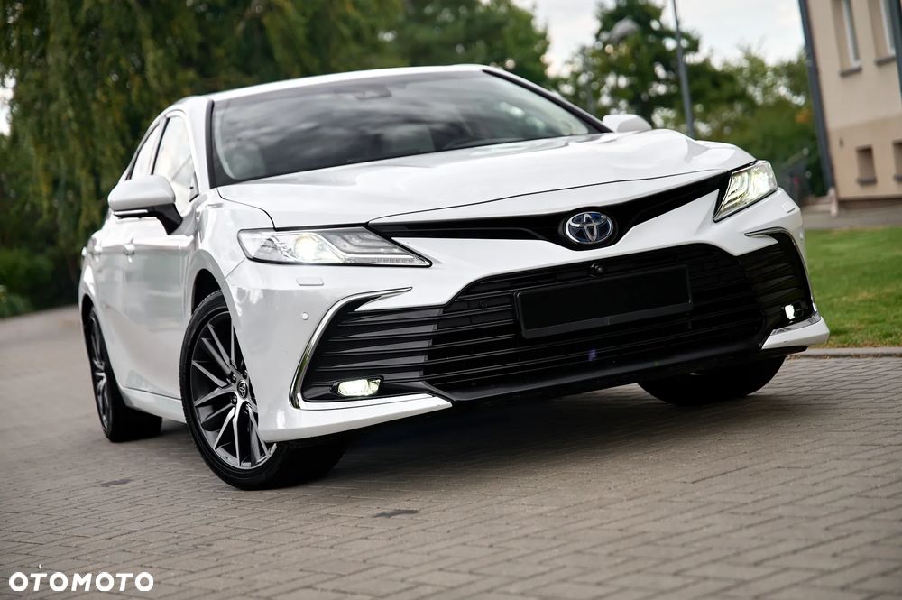 Toyota Camry 2.5 Hybrid Executive CVT - 5