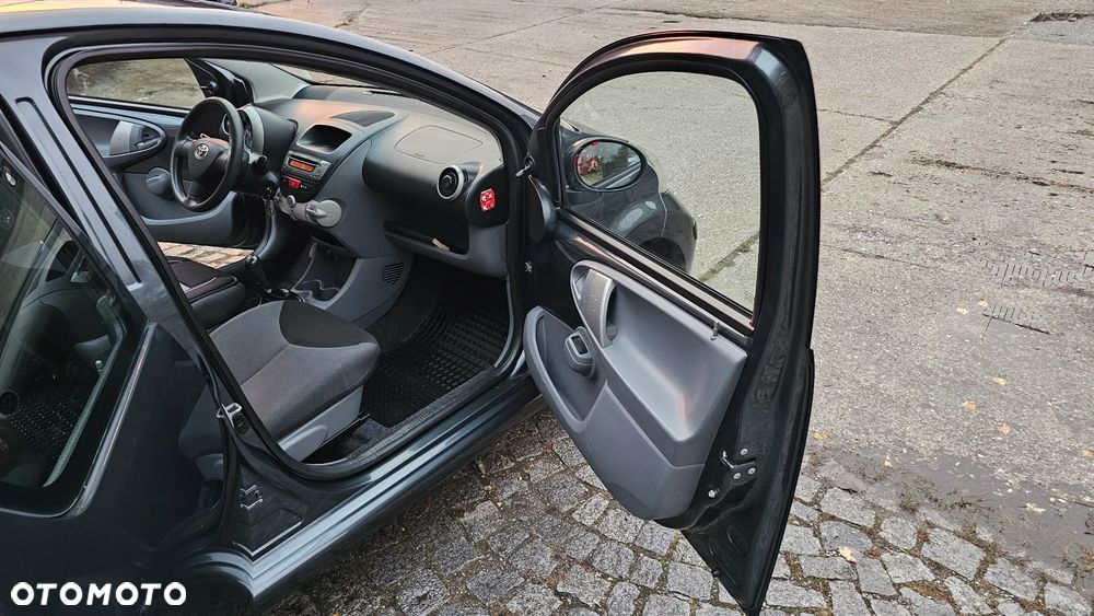 Toyota Aygo - 9