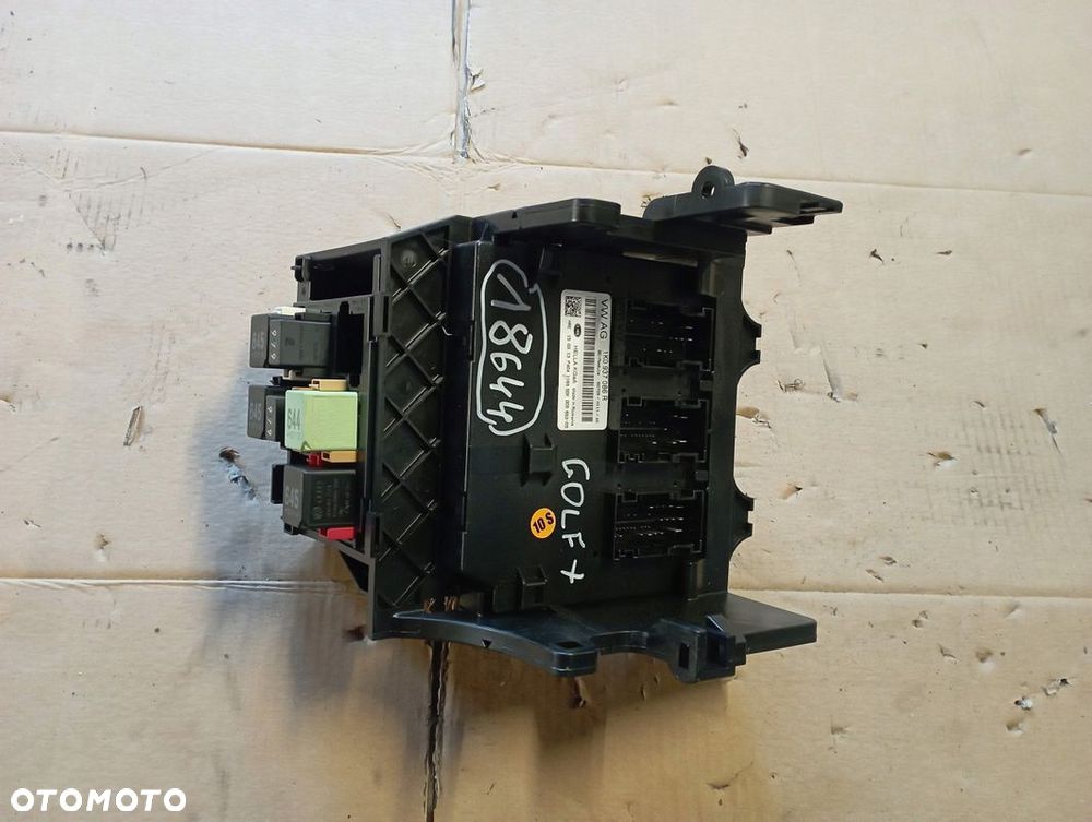 VW GOLF PLUS + SKRZYNKA BEZPIECZNIKÓW 1K0937086R - 1