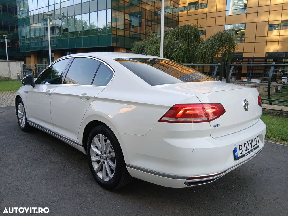 Volkswagen Passat Standard - 6