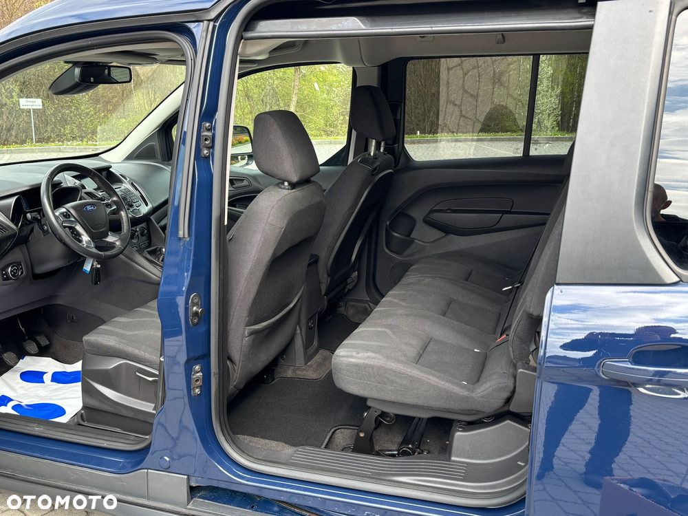 Ford Tourneo Connect Grand - 11