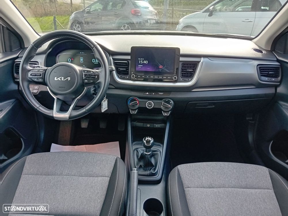 Kia Stonic 1.2 MPi Dynamic - 10