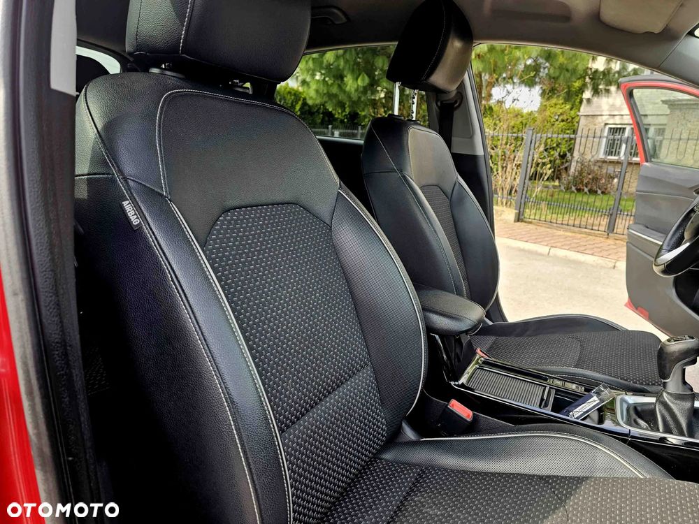 Kia Ceed 1.4 T-GDI L Business Line Plus - 22