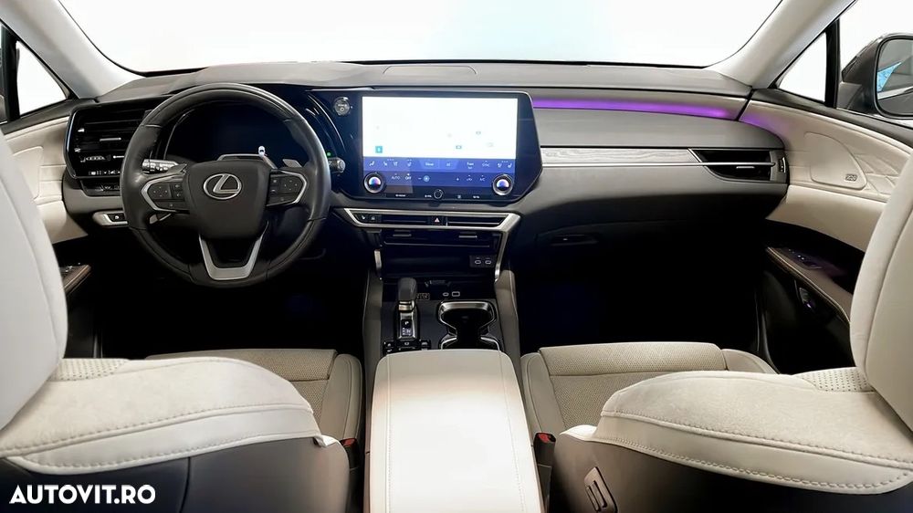 Lexus Seria RX 450h+ (Plug-in-Hybrid) Luxury Line - 11