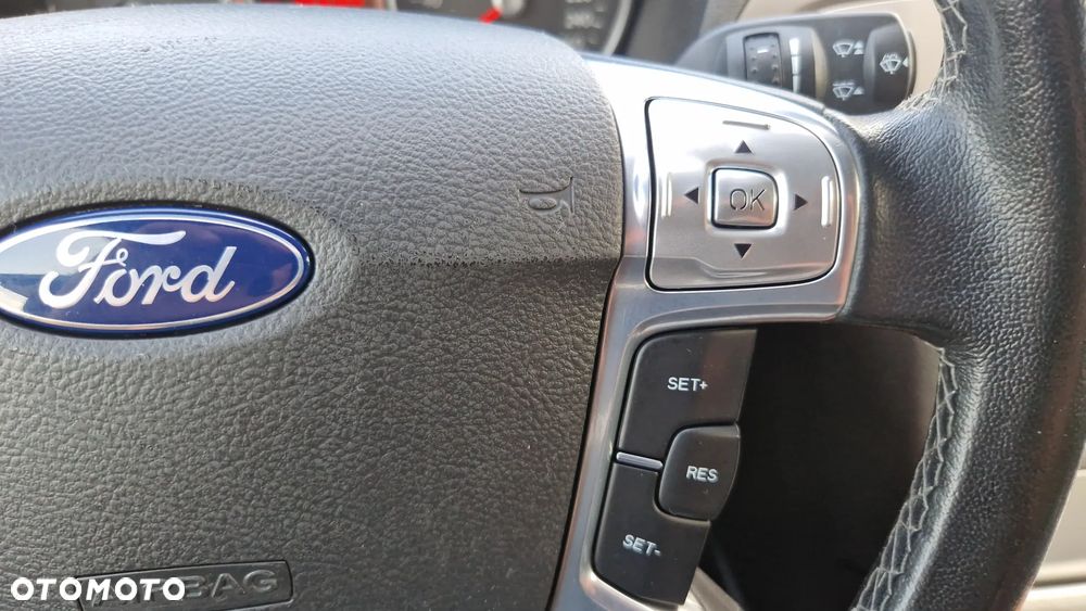 Ford S-Max 2.0 TDCi DPF Titanium - 19