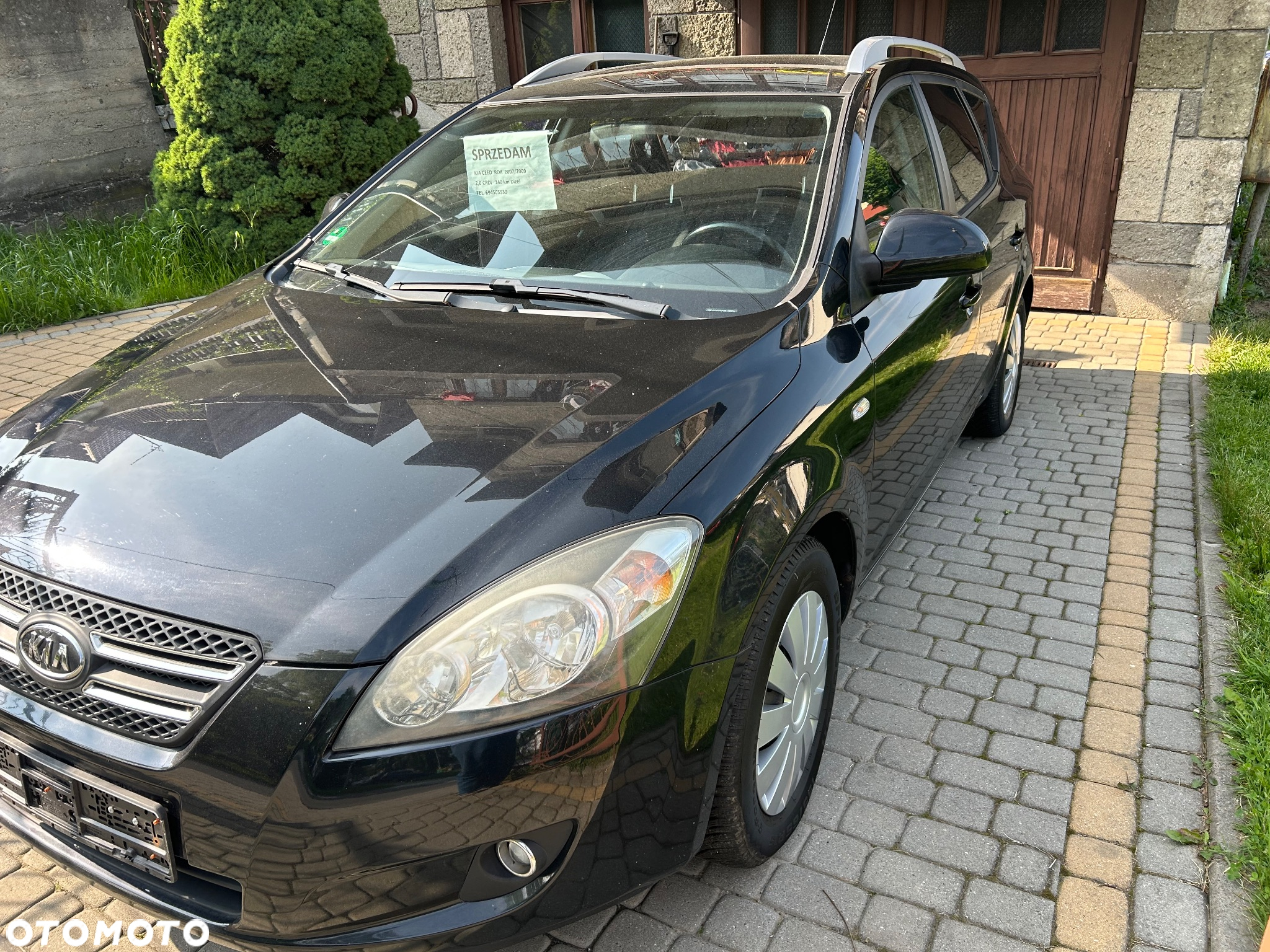 Kia Ceed - 4