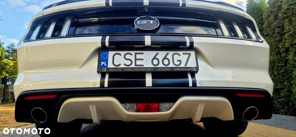 Ford Mustang 5.0 V8 GT - 12