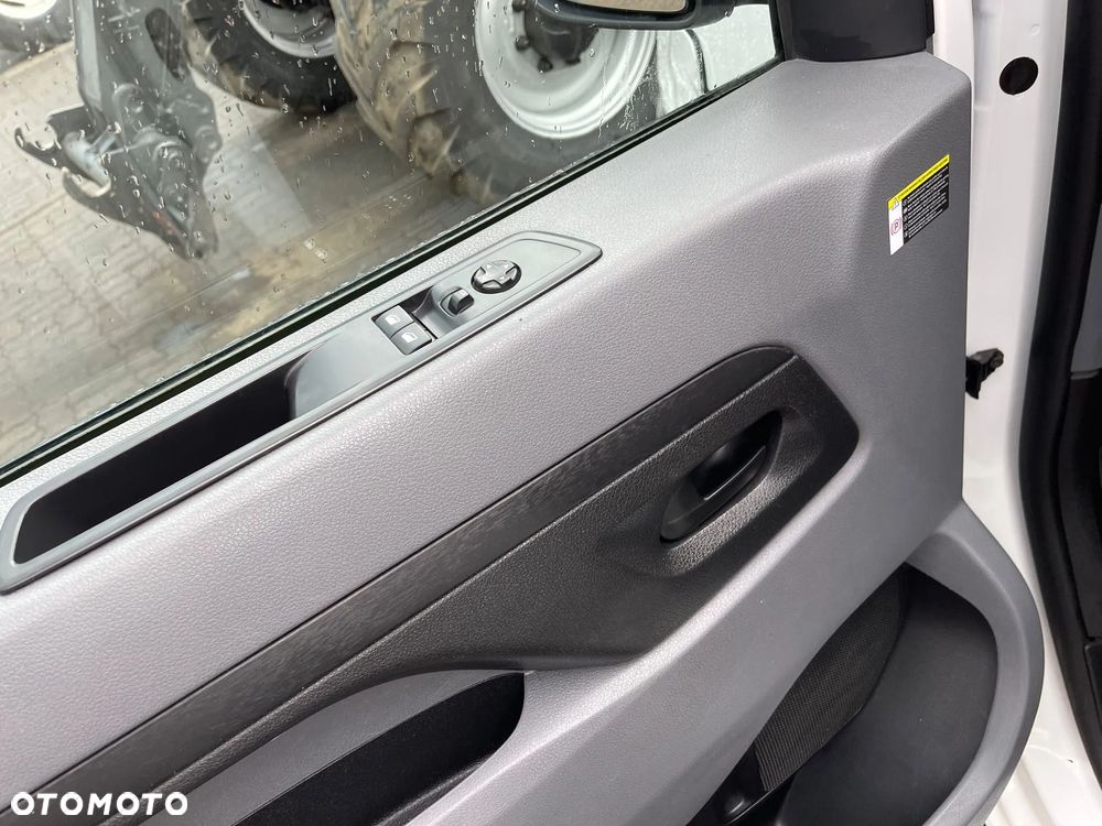 Peugeot Expert Październik 2021 ROK ELEKTRYCZNY 100% PEŁEN ELEKTRYK 3 Osobowy Bus Furgon - 25
