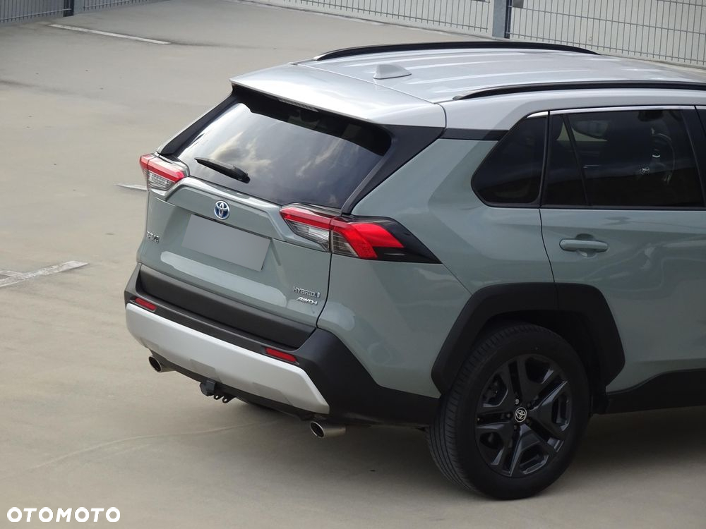 Toyota RAV4 - 3