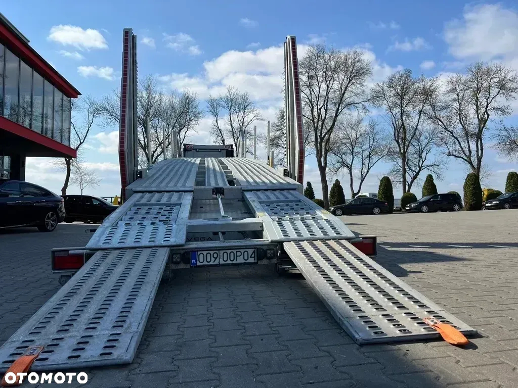 VEGA TRAILER CAR CARRIER - 21