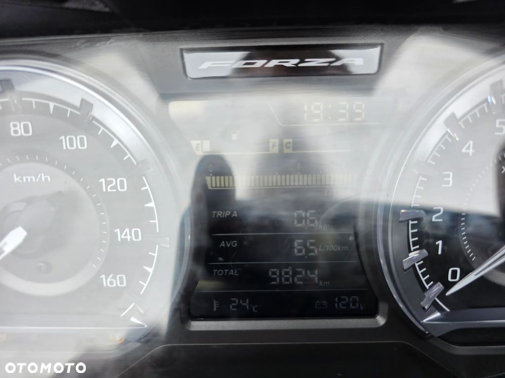 Honda NSS - 25