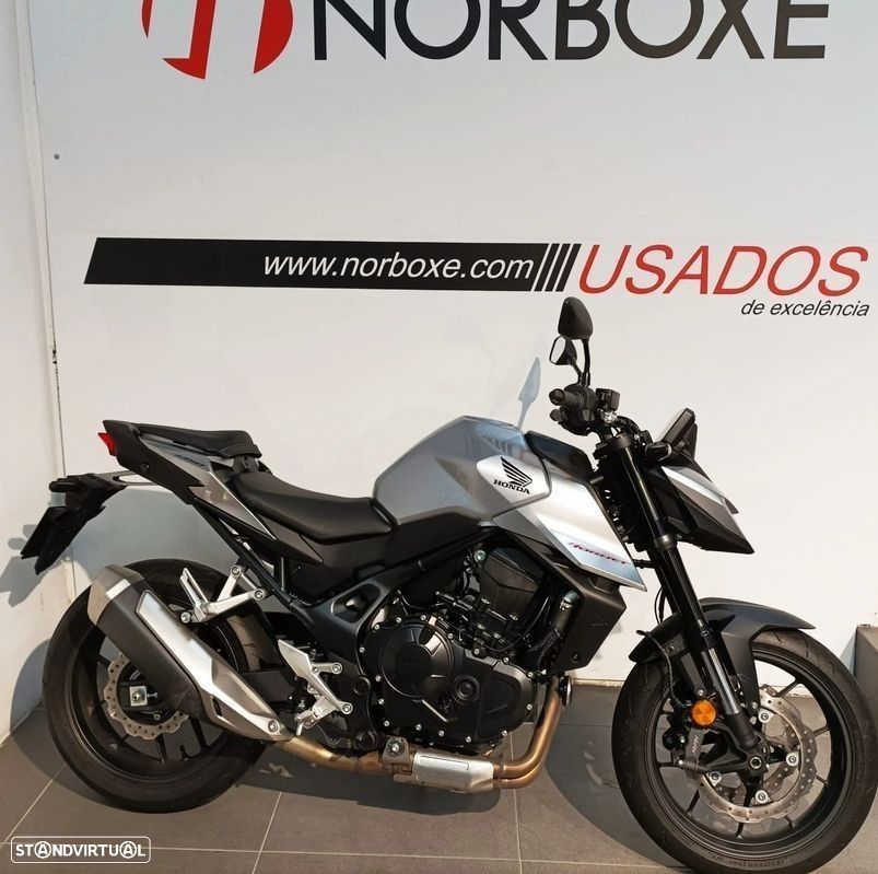 Honda CB 750 HORNET - 1