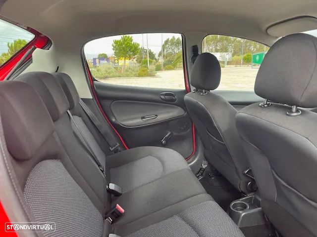 Peugeot 206+ 1.1 Urban - 19