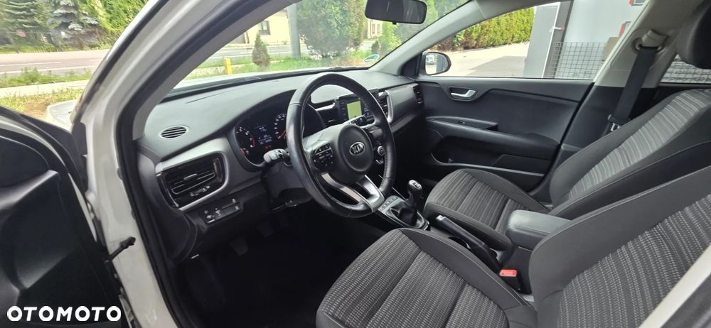 Kia Stonic 1.0 T-GDI OPF Spirit - 31