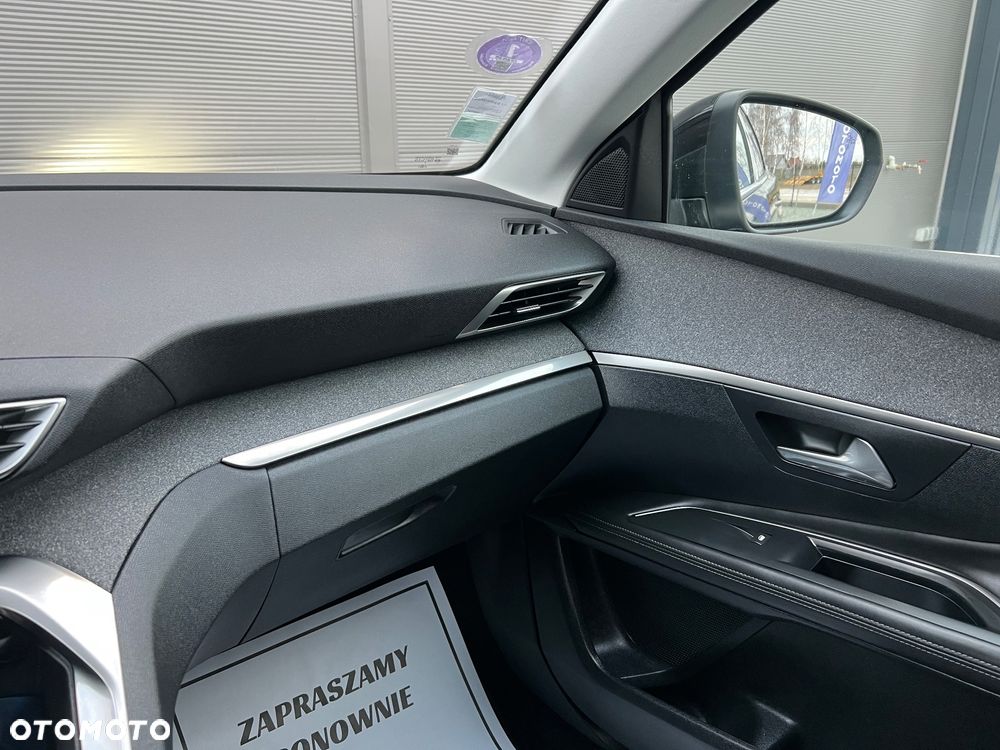 Peugeot 3008 PureTech 130 Stop & Start GPF Allure - 25