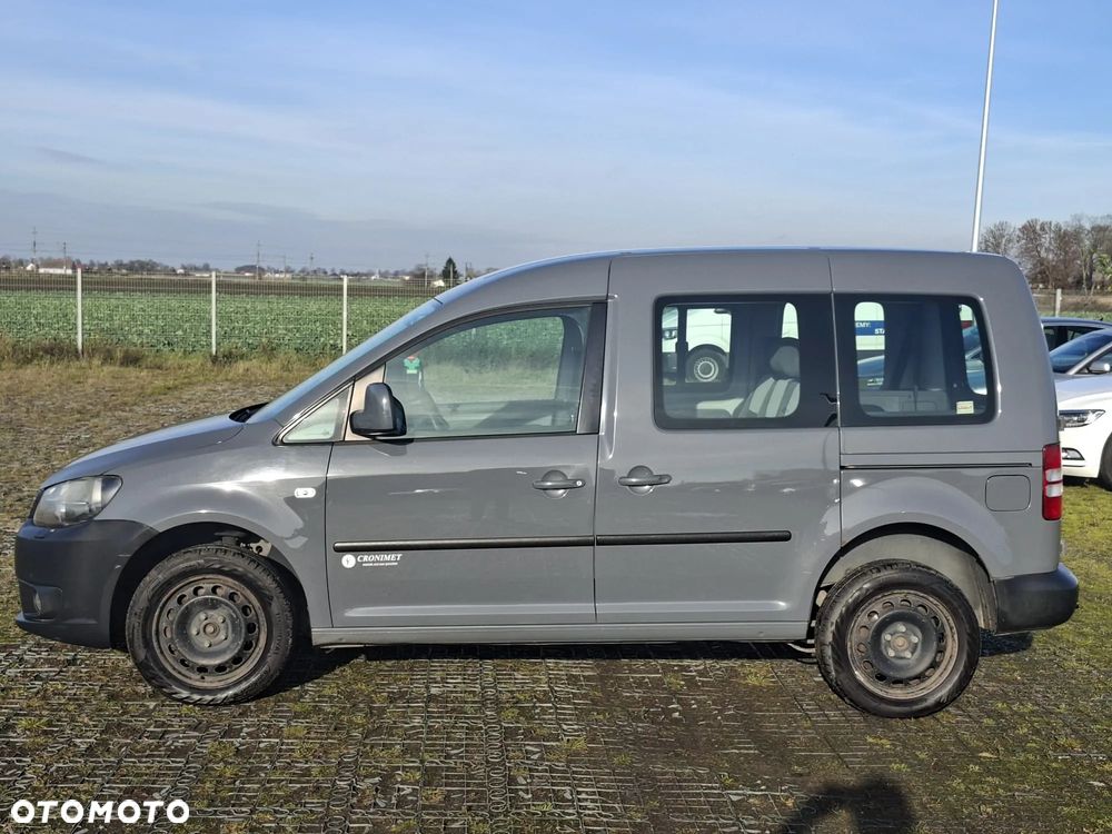 Volkswagen Caddy 2.0 TDI Trendline 4Motion DSG - 5