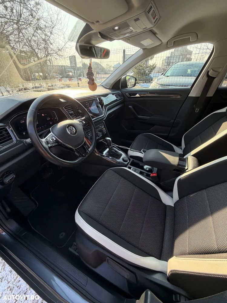 Volkswagen T-Roc 2.0 TDI SCR 4MOTION DSG Style - 8