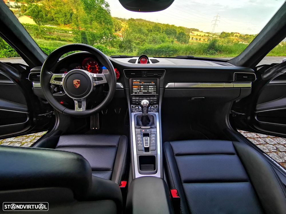 Porsche 911 Série F ver-1-3-tce-limited - 18