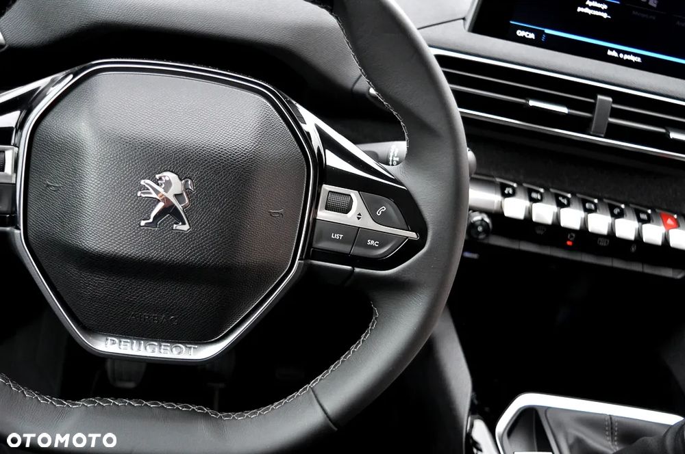 Peugeot 5008 1.5 BlueHDi Allure Pack S&S - 28