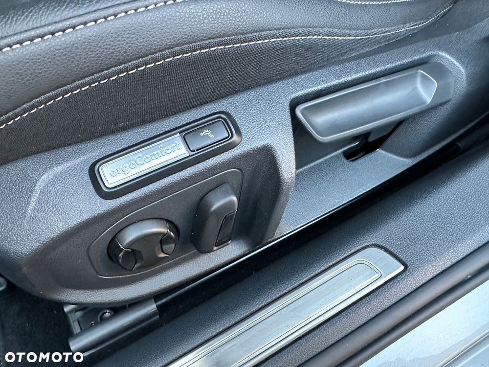 Volkswagen Arteon Shooting Brake 2.0 TDI R-Line DSG - 39