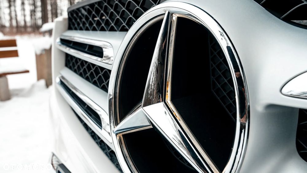 Mercedes-Benz GLC - 14