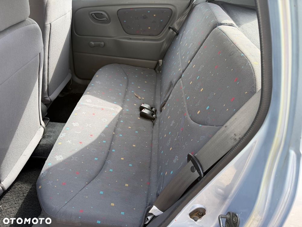 Suzuki Alto 1.1 GL - 11