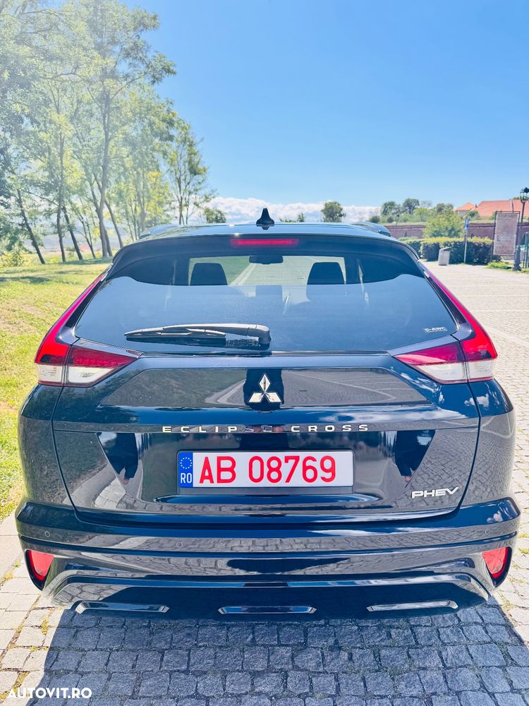 Mitsubishi Eclipse-Cross Plug-In Hybrid 4WD Plus Select - 6