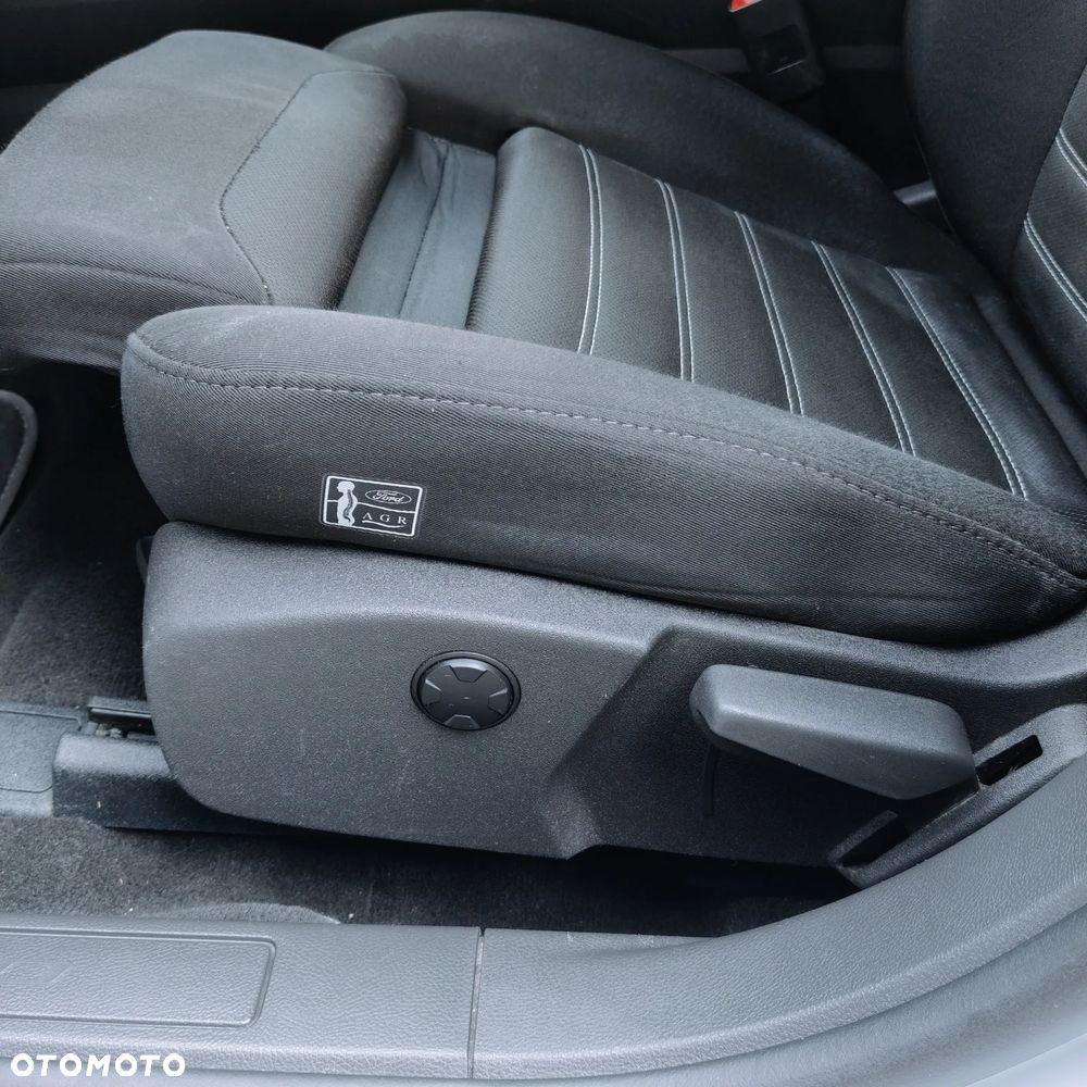 Ford Mondeo 2.0 EcoBlue Business Edition - 32