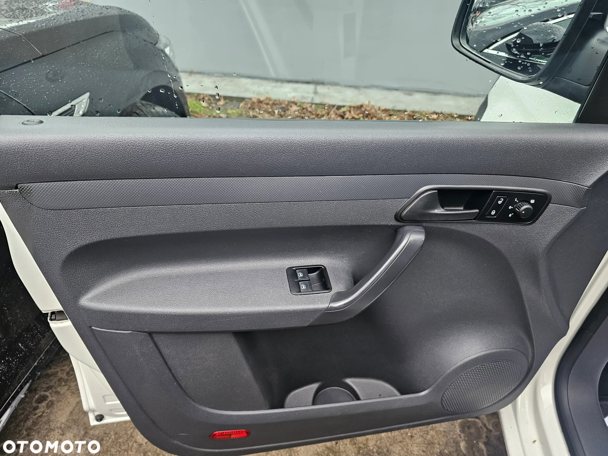 Volkswagen Caddy 1.6 TDI - 19