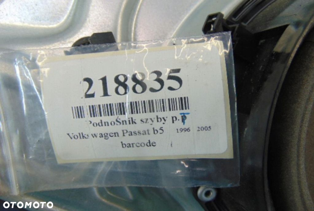 VOLKSWAGEN PASSAT B5 LIFT KOMBI 3B9639752BF1.9TDI PODNOŚNIK SZYBY ELEKTRYCZ - 4