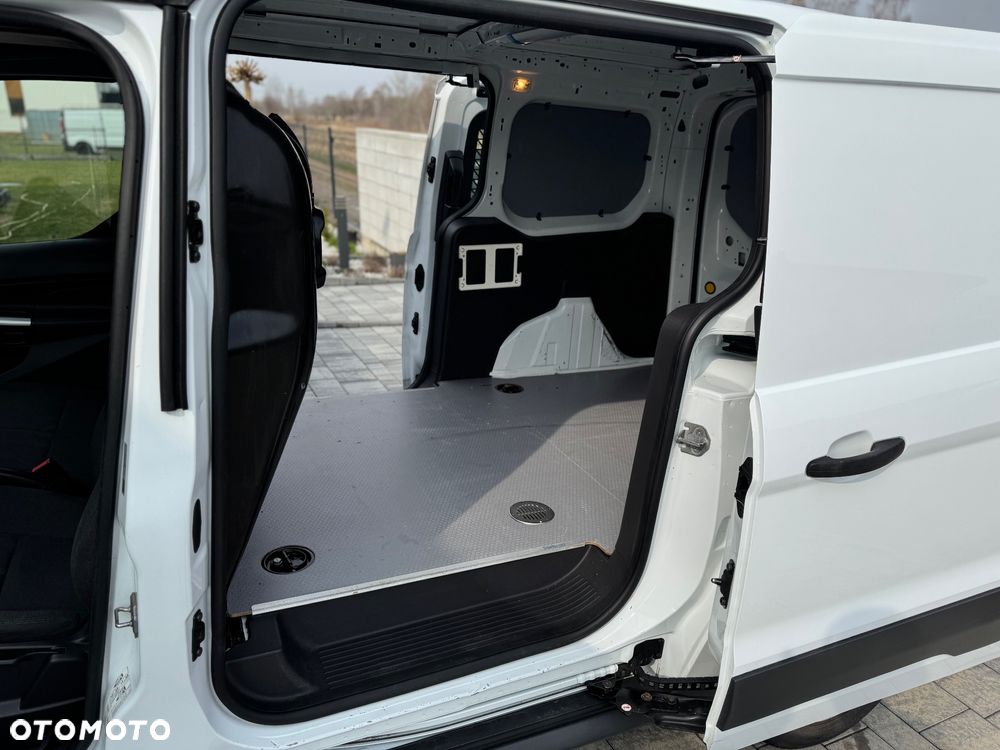 Ford Transit Connect - 14
