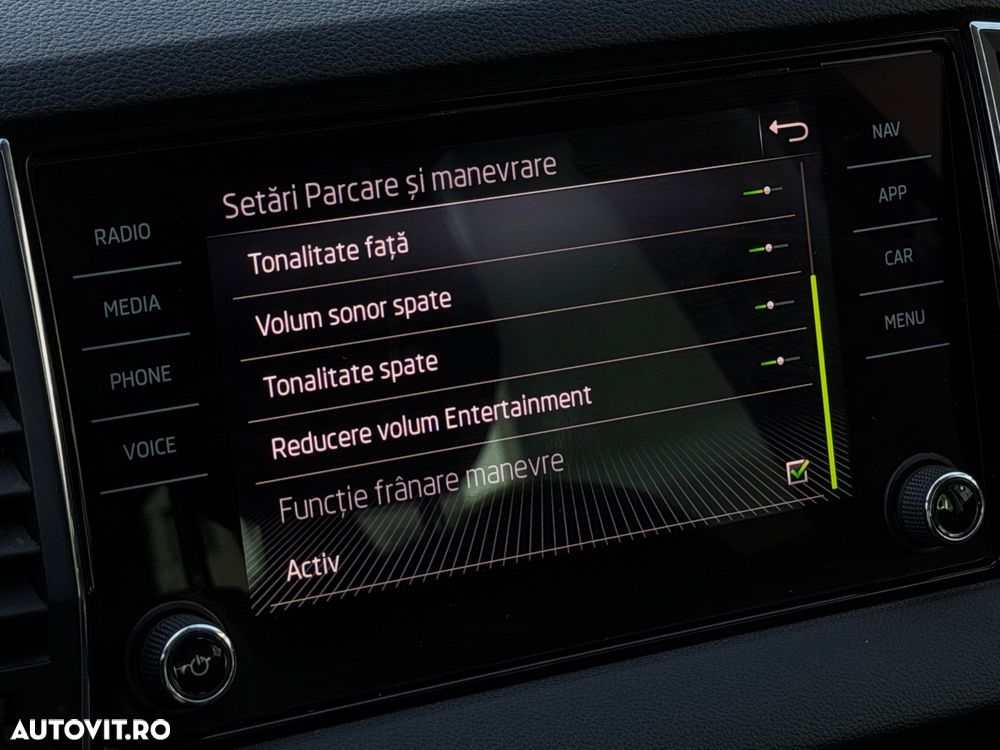 Skoda Karoq 2.0 TDI SCR DSG Ambition - 30