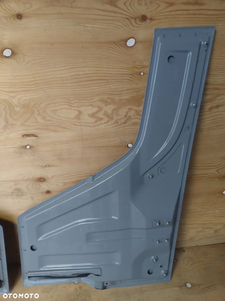 PRZEDŁUŻENIE DRZWI LEWE PRAWE DAF XG , PLUS - 6