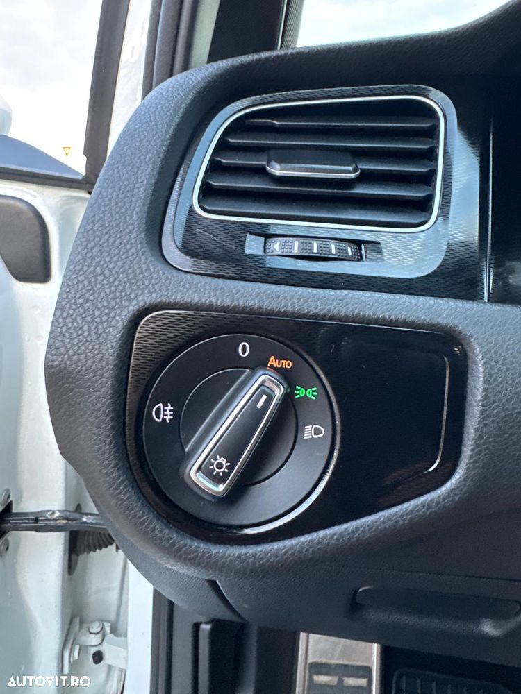 Volkswagen Golf - 17