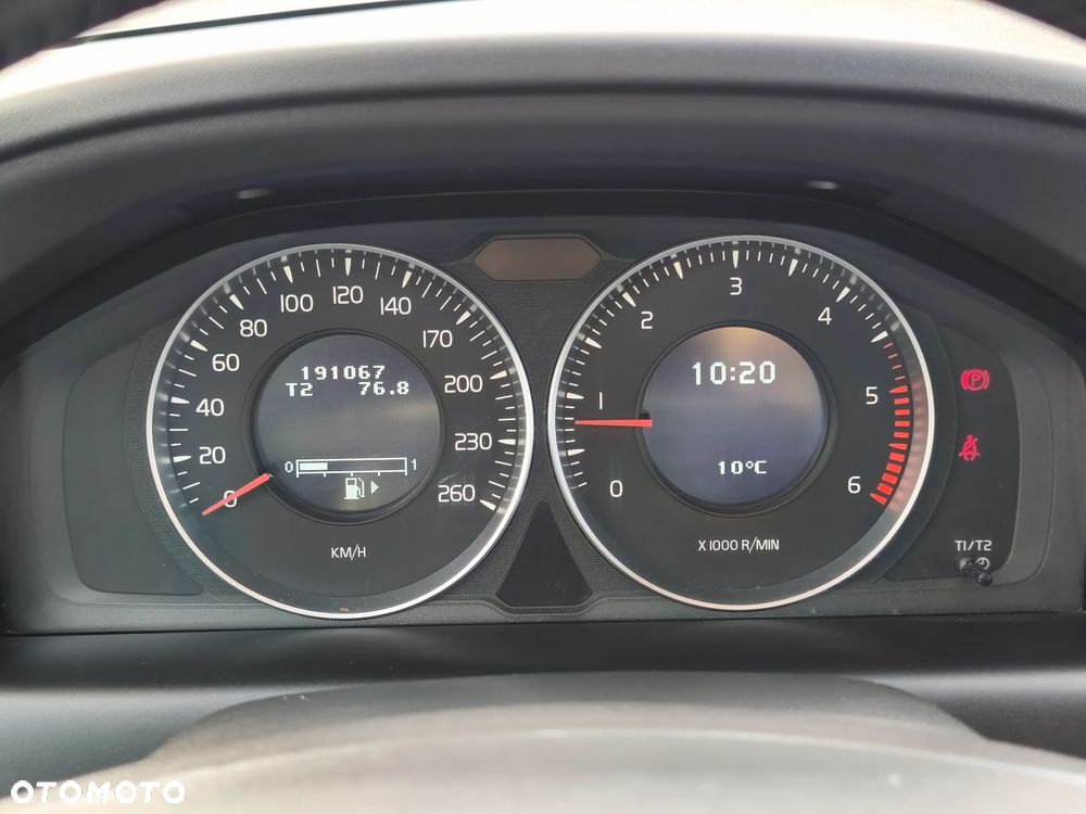 Volvo XC 60 D3 Base - 24