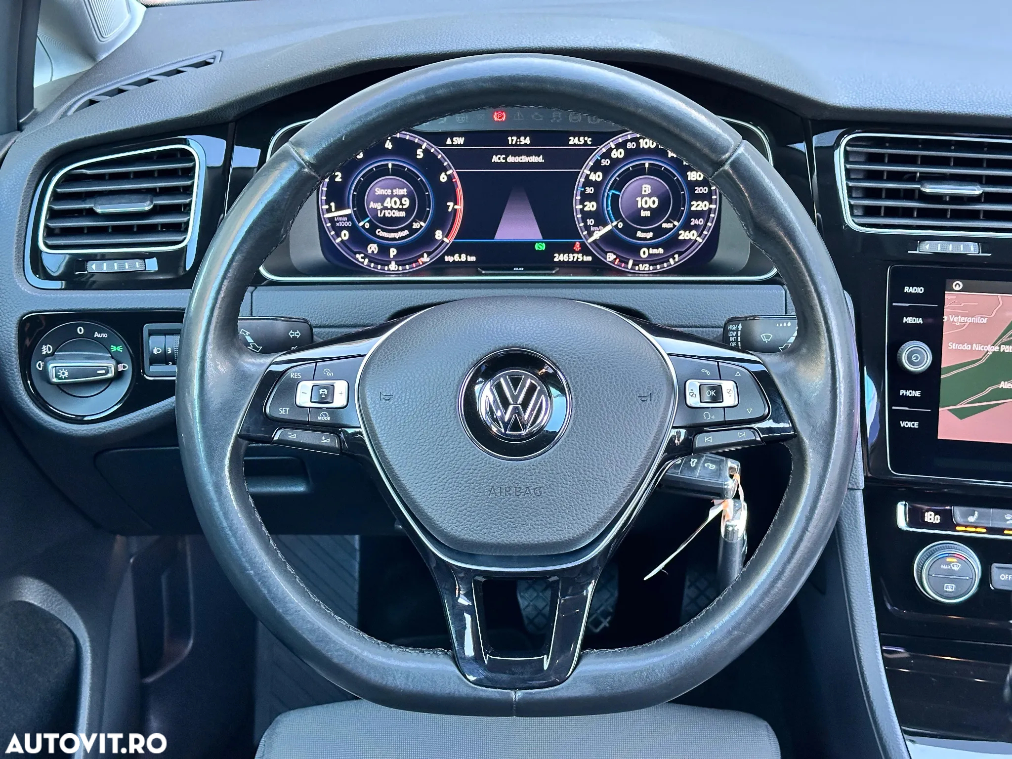 Volkswagen Golf 1.4 TSI (BlueMotion Technology) DSG Highline - 14