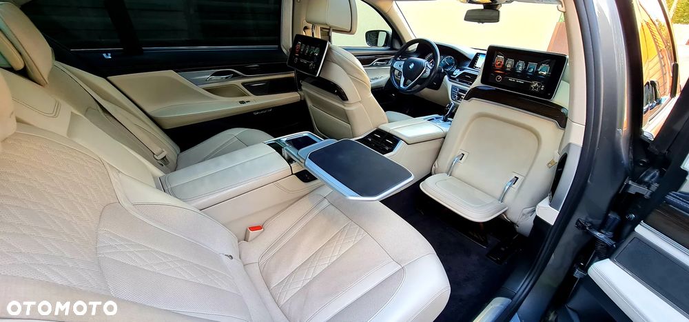 BMW Seria 7 740Ld xDrive - 17