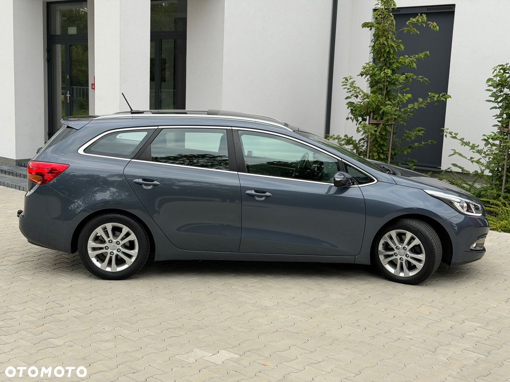 Kia Ceed 1.6 GDI Platinum Edition - 14