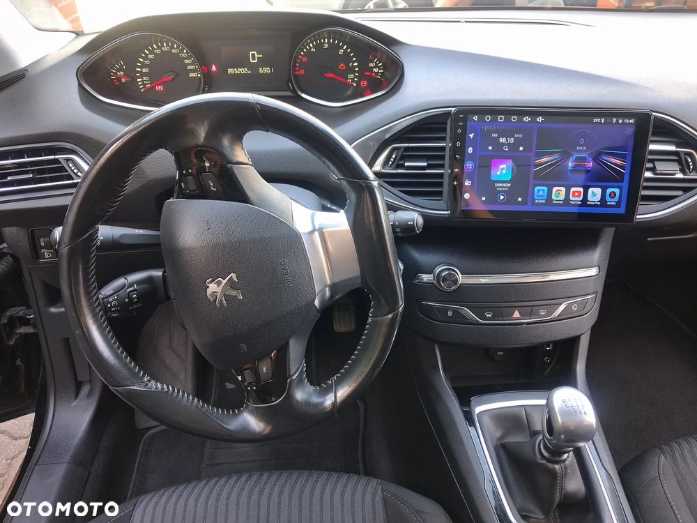 Peugeot 308 1.6 BlueHDi Allure S&S - 6