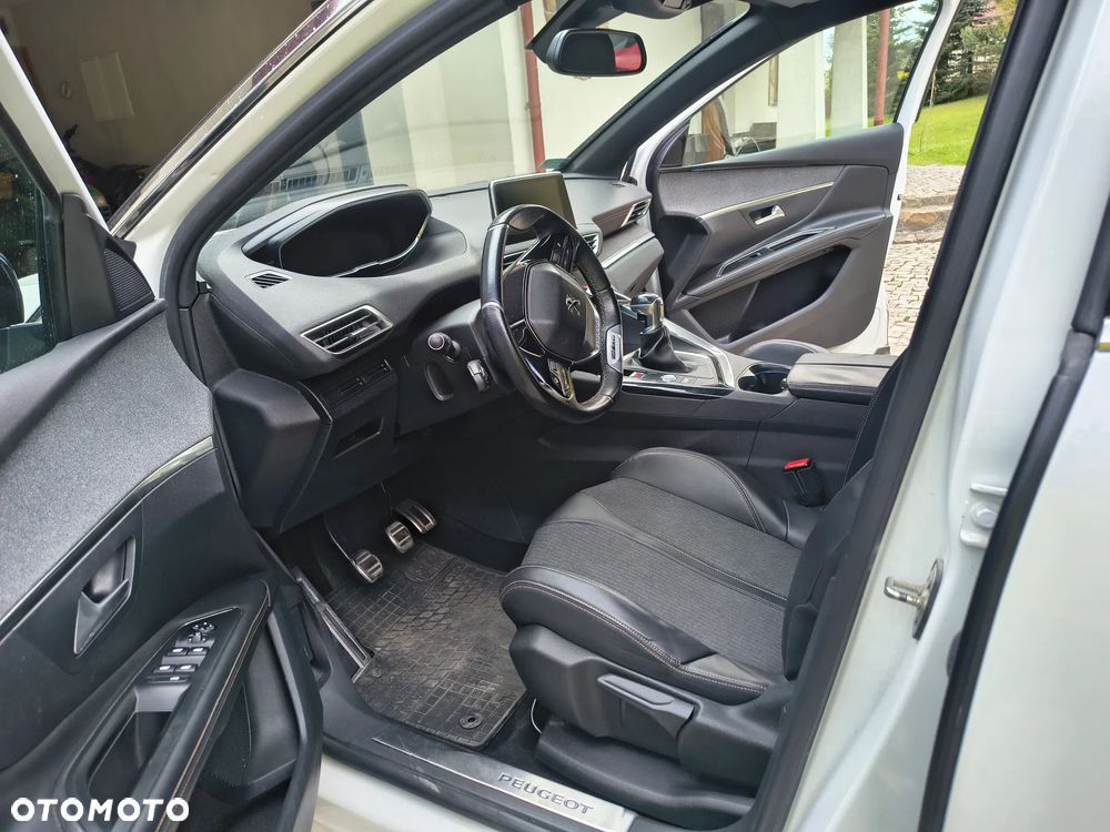 Peugeot 3008 - 22