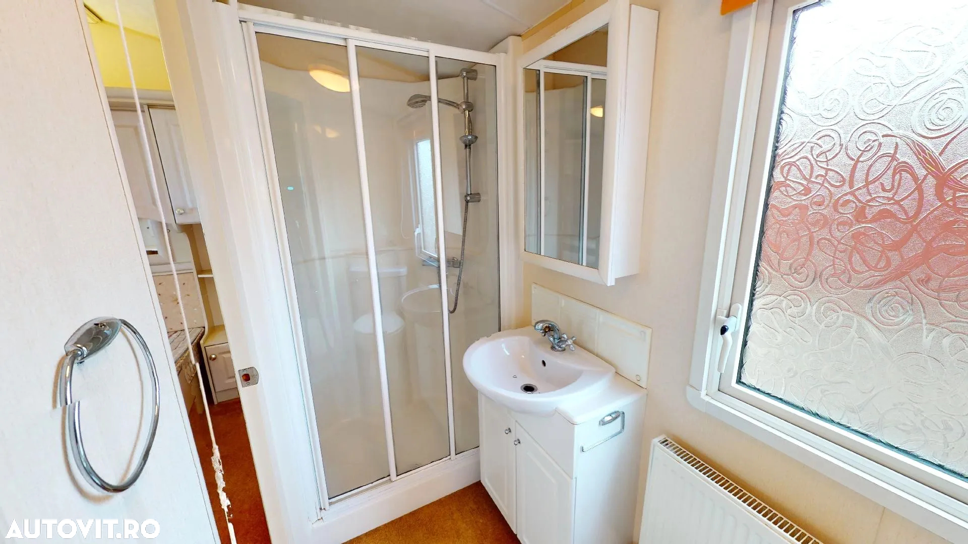 Alta Casă mobilă Willerby Granada CM212 | Tâmplărie PVC și Încălzire centrală cu calorifere | 11 x 3.7 m | 2 dormitoare și 1 baie - 6