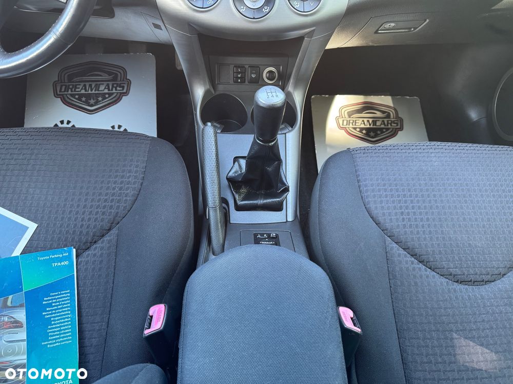 Toyota RAV4 - 29