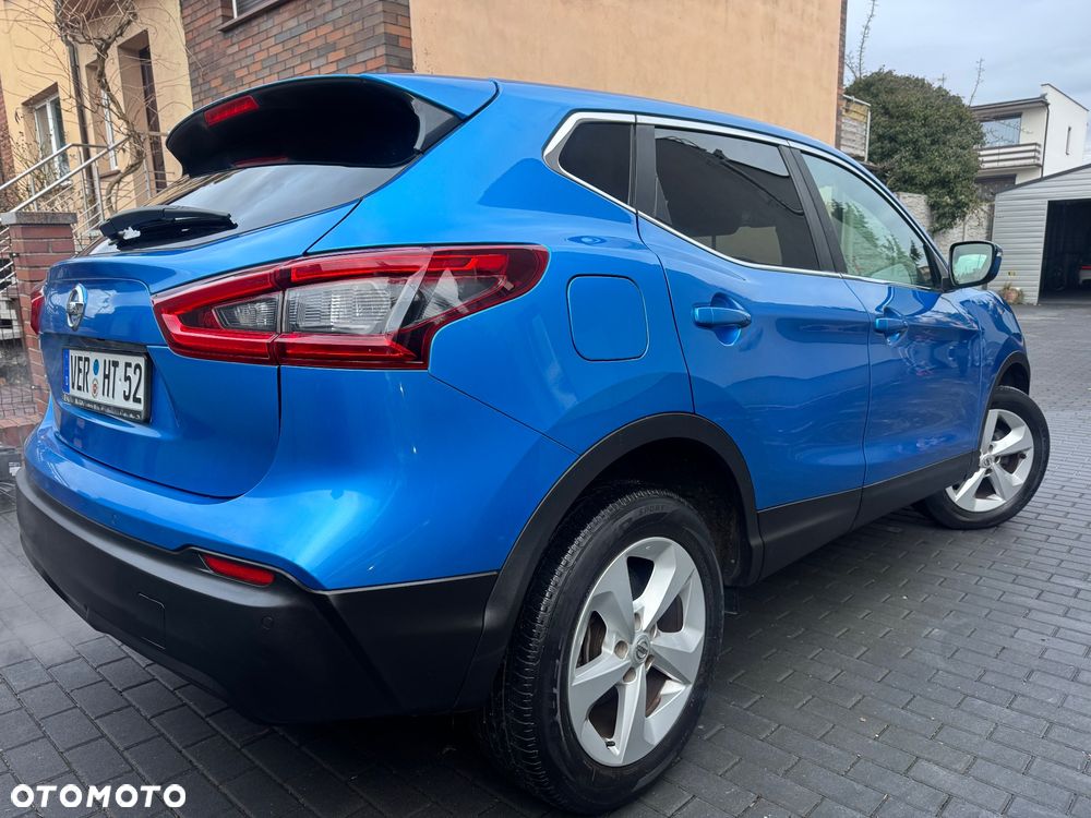 Nissan Qashqai - 11