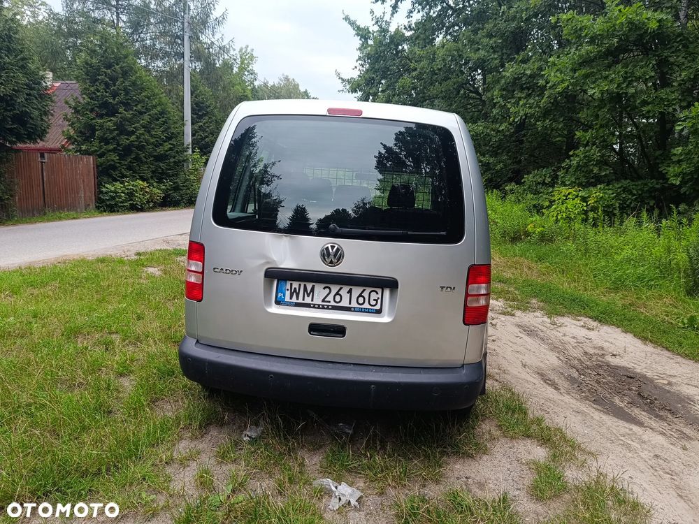 Volkswagen Caddy - 10